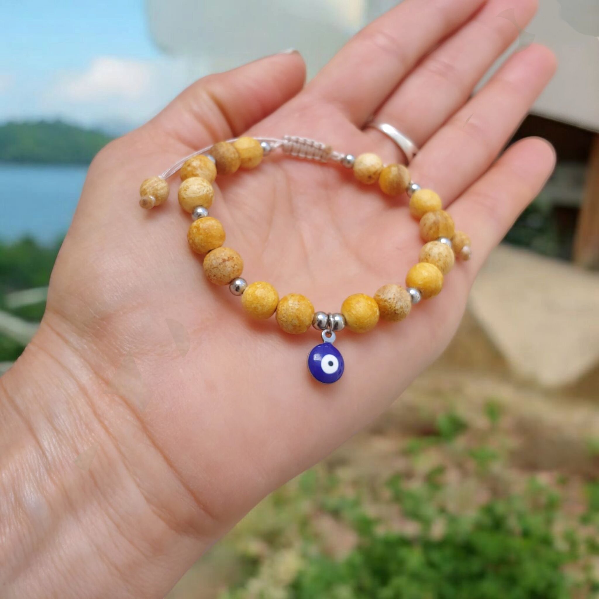 Palo santo y Ojo turco Azul
